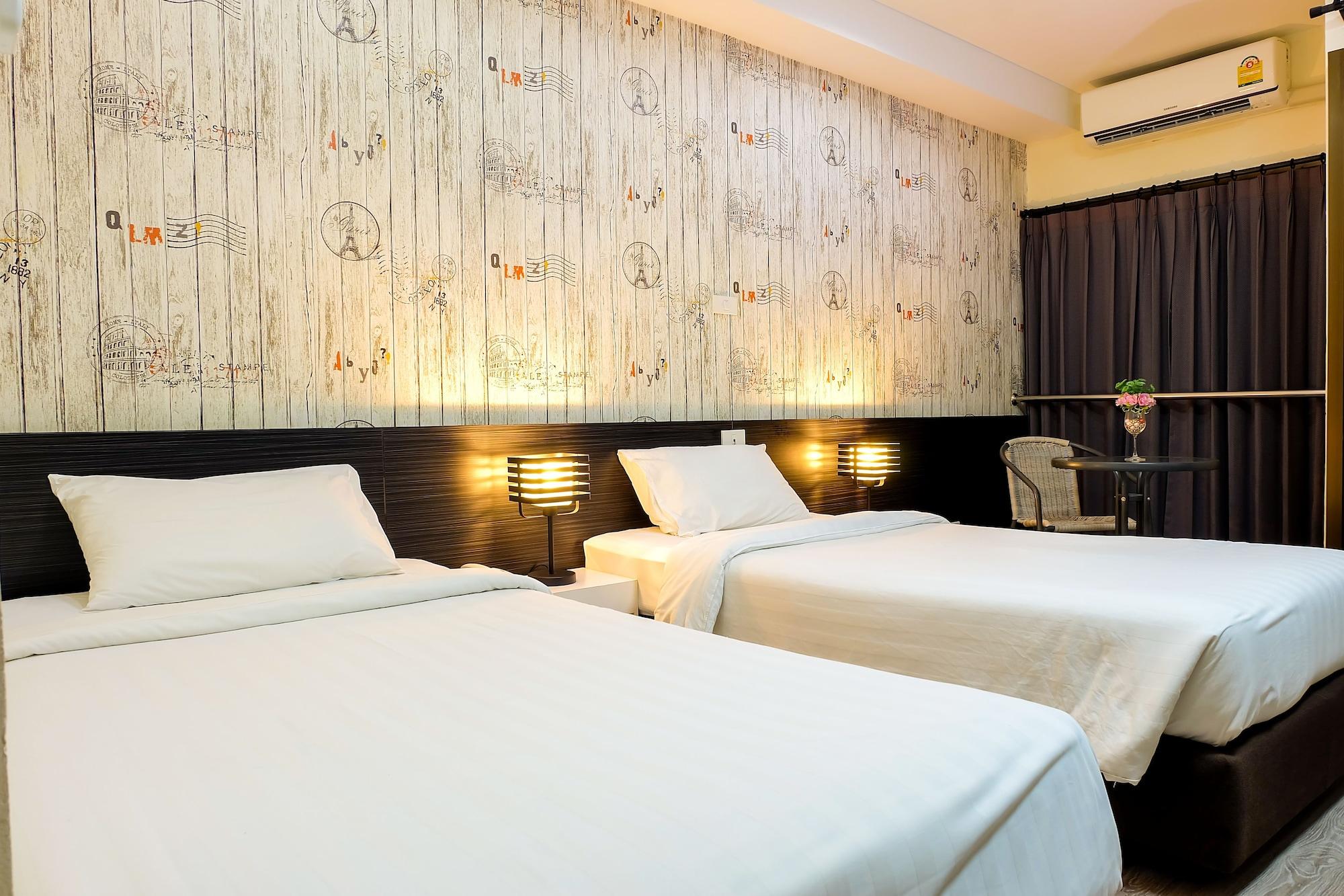 Prajaktra City Hostel Udon Thani Exterior photo