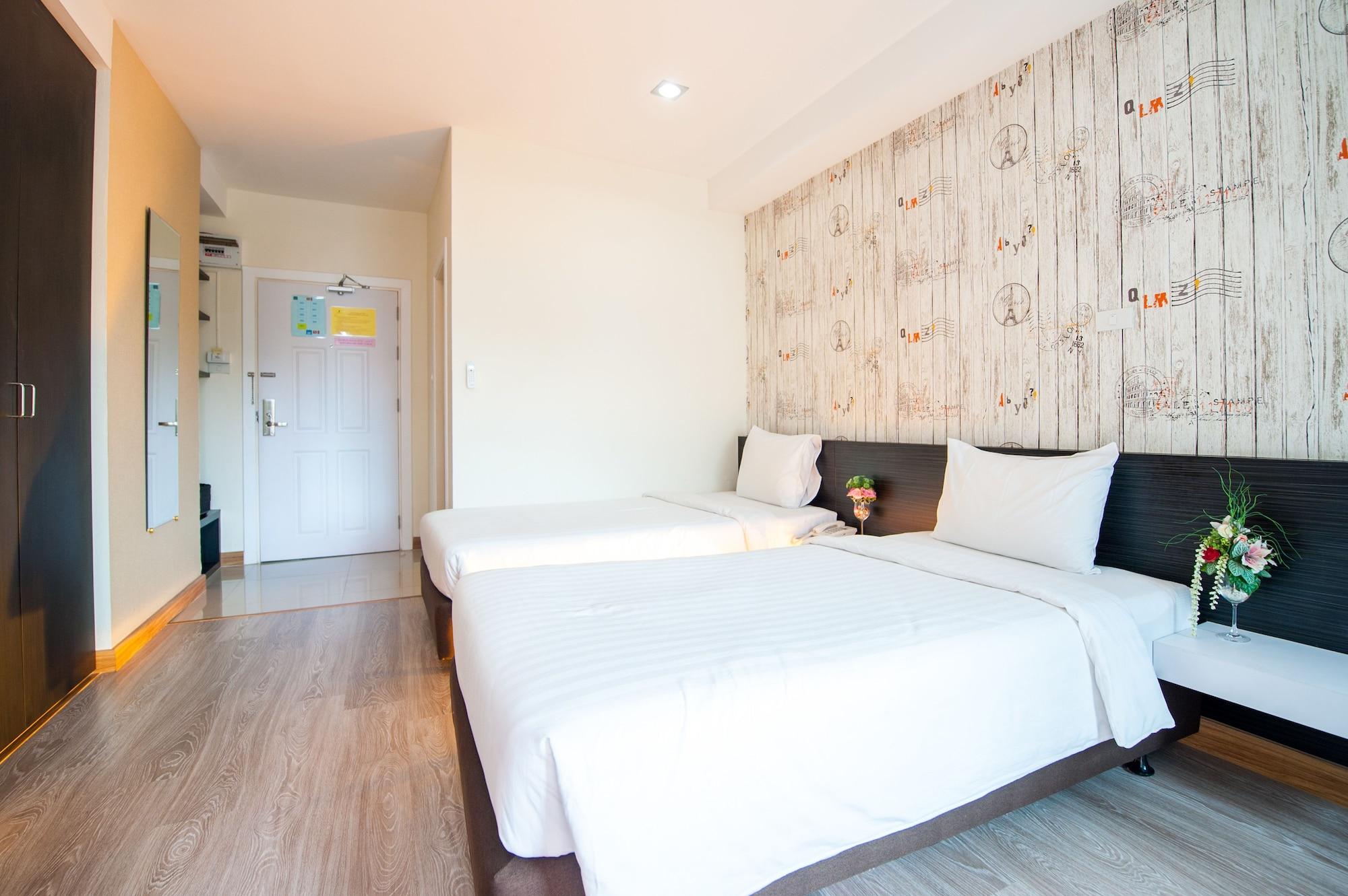 Prajaktra City Hostel Udon Thani Exterior photo