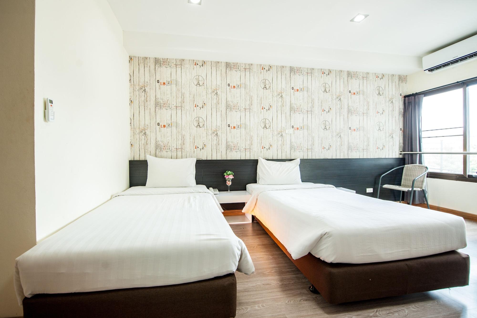 Prajaktra City Hostel Udon Thani Exterior photo