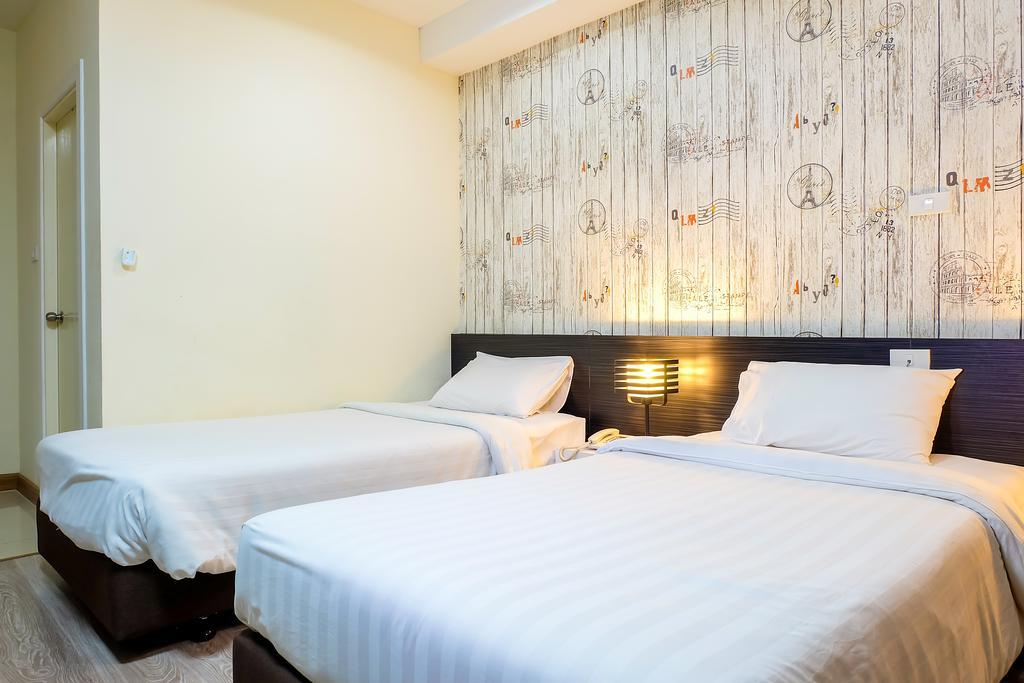 Prajaktra City Hostel Udon Thani Exterior photo